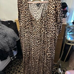 *RETRO CHIC BY TORRID* NWOT leopard print dress